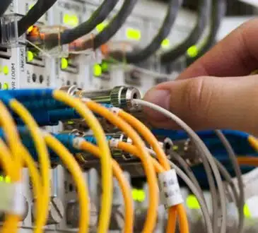 Les avantages de l'achat de votre équipement électrique sur internet