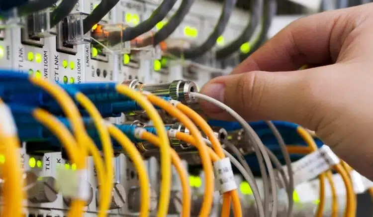 Les avantages de l'achat de votre équipement électrique sur internet