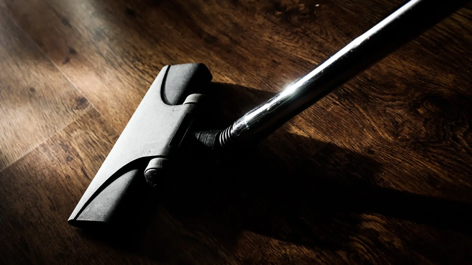 Comment bien choisir son aspirateur à cendres ?