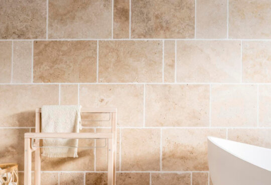 Le travertin : pierre naturelle au charme indémodable