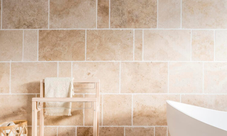 Le travertin : pierre naturelle au charme indémodable