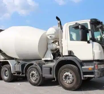 Camion-toupie béton